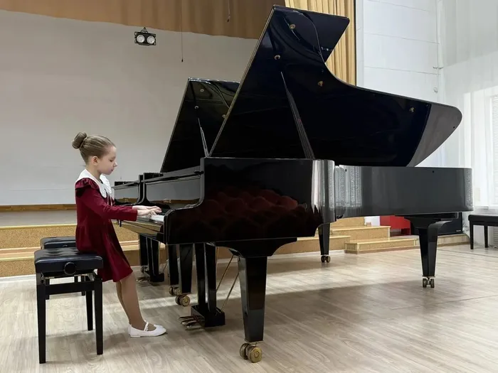 dccc4f83-f515-4df2-a350-dcf388a8050b